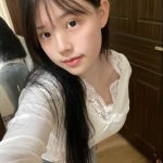 清纯邻家女孩-兰花雅阁