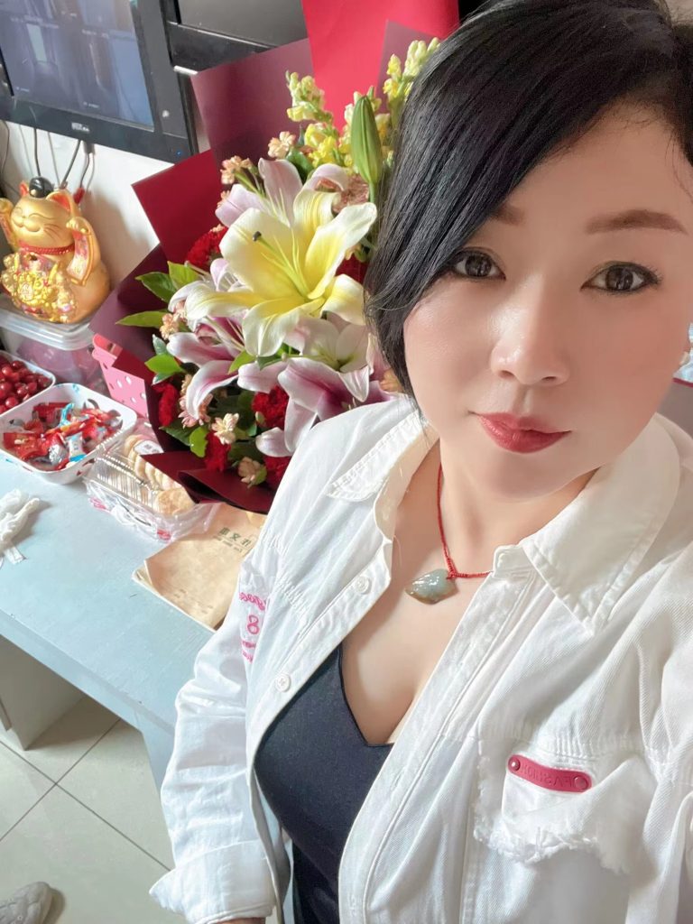 mmexport1699593772745