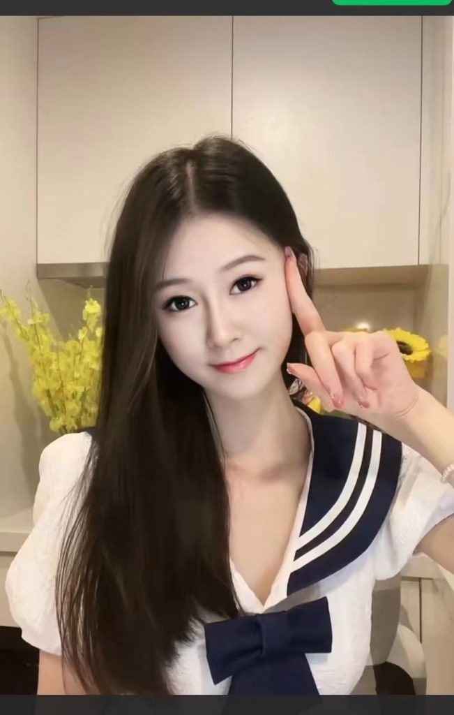 mmexport1701706576482