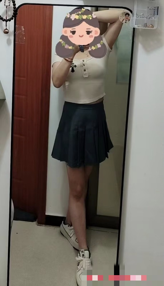 1000245136