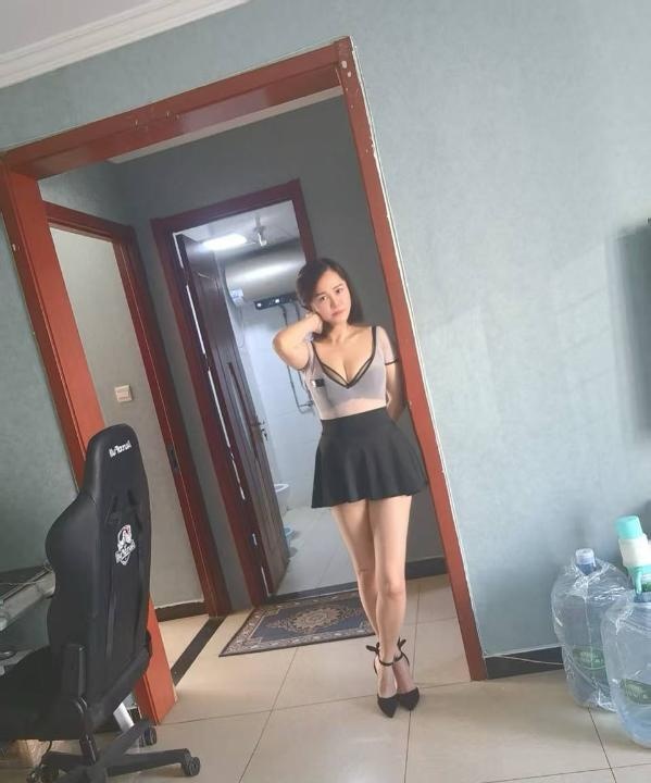 ff1fe6b4-9ebe-495b-90ad-8fa62db418ac