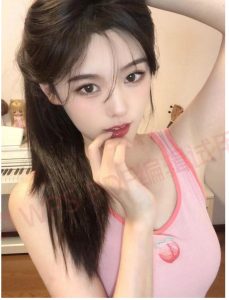 模特兼职李媛媛-兰花雅阁