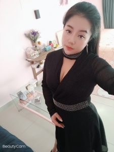 小辣妞-兰花雅阁