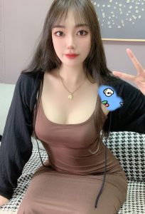 前凸后翘悦悦-兰花雅阁