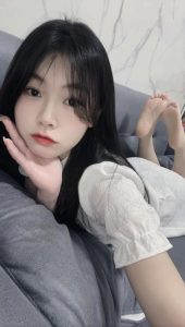 纯欲风妹妹-兰花雅阁