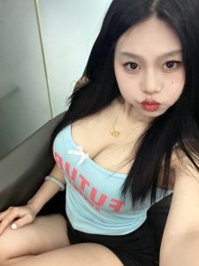 童颜巨乳多汁大白兔-兰花雅阁