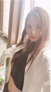 丝袜足交大活的爱丽丝-兰花雅阁