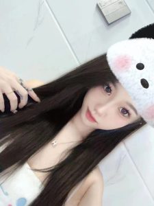 00后小高个太妹-兰花雅阁