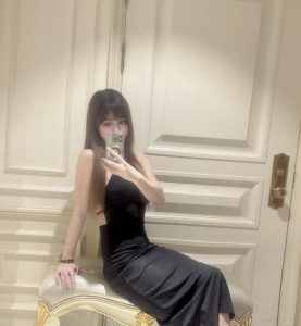 身材很好的瑜伽老师-兰花雅阁