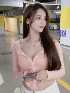 朝阳颜值妹白小婉-兰花雅阁