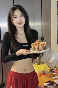 朝阳清纯甜美颜值女友-兰花雅阁