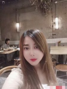 一个很骚的少妇-兰花雅阁